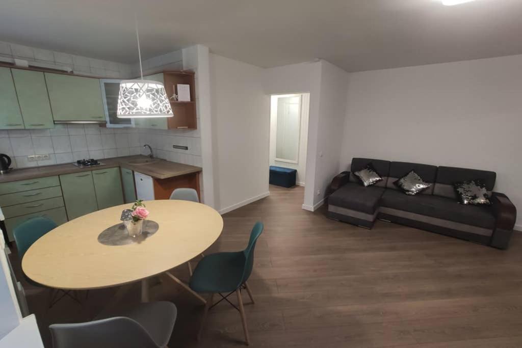 Cozy stay in unique town - Kėdainiai Zewnętrze zdjęcie